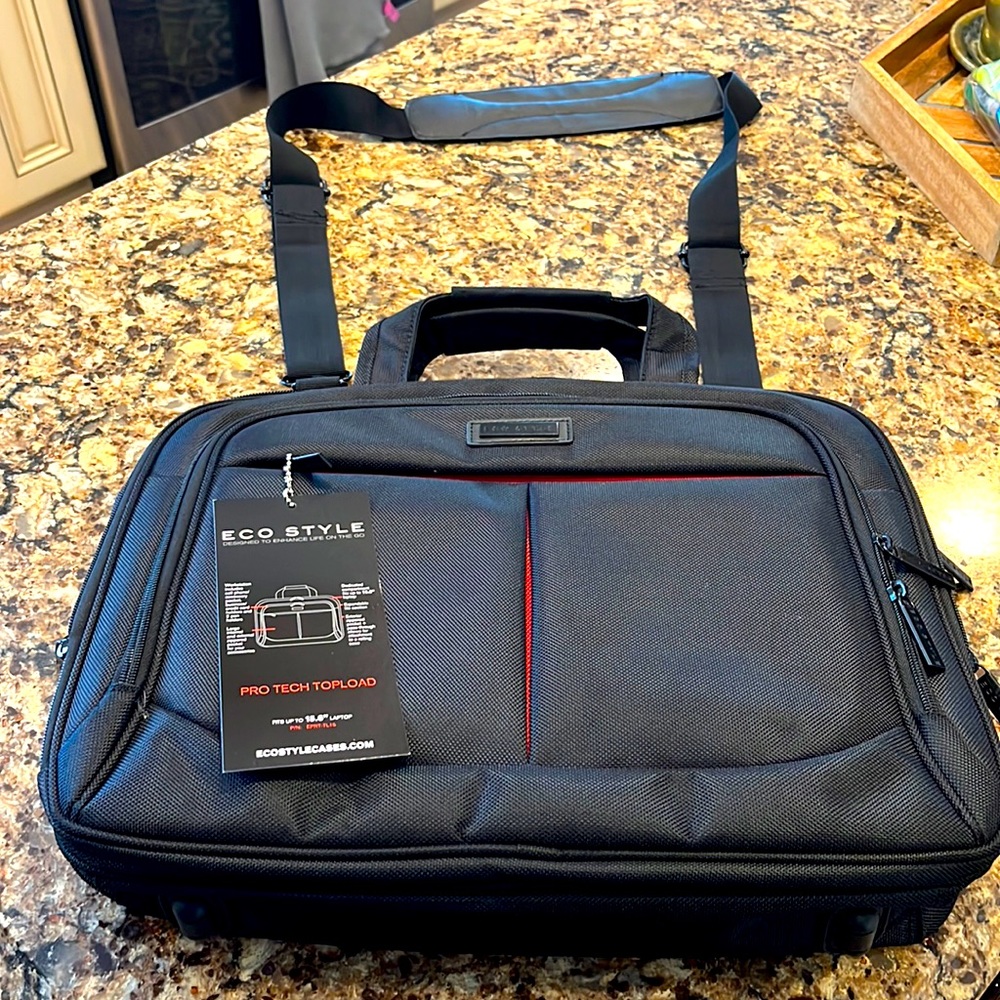 Eco Style Pro Tech Topload Computer Bag with mult compart. Fits 15.6 in computer